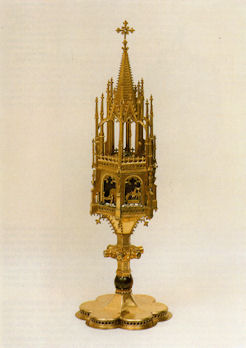 Turmziborium mit Emailarbeiten über das Leiden Christi (ca. 1400) aus Hochelten